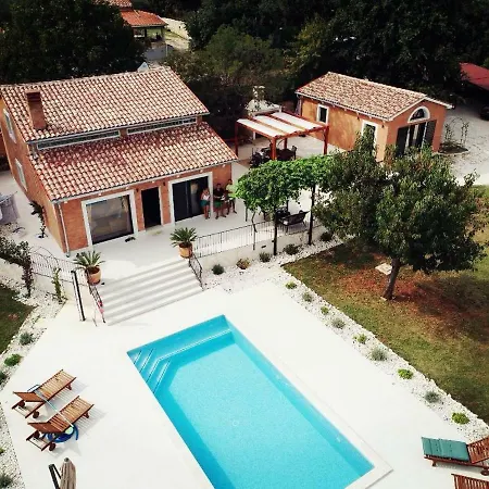 Vila Bernard * Rovinj